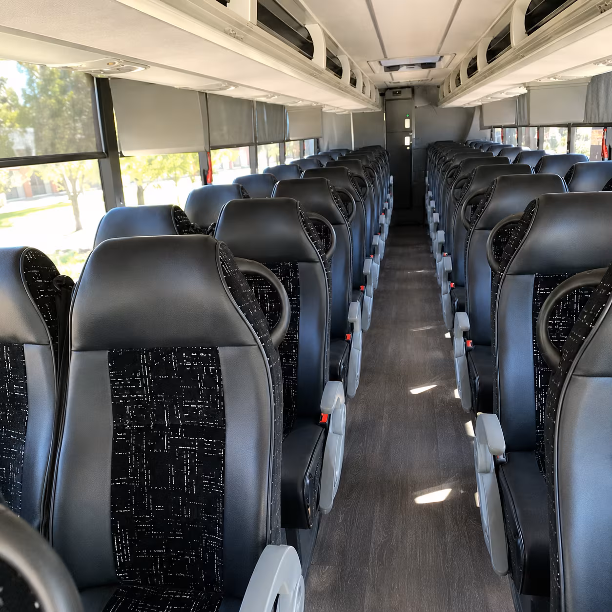 charter buses for corporate events and conferences near coral springs