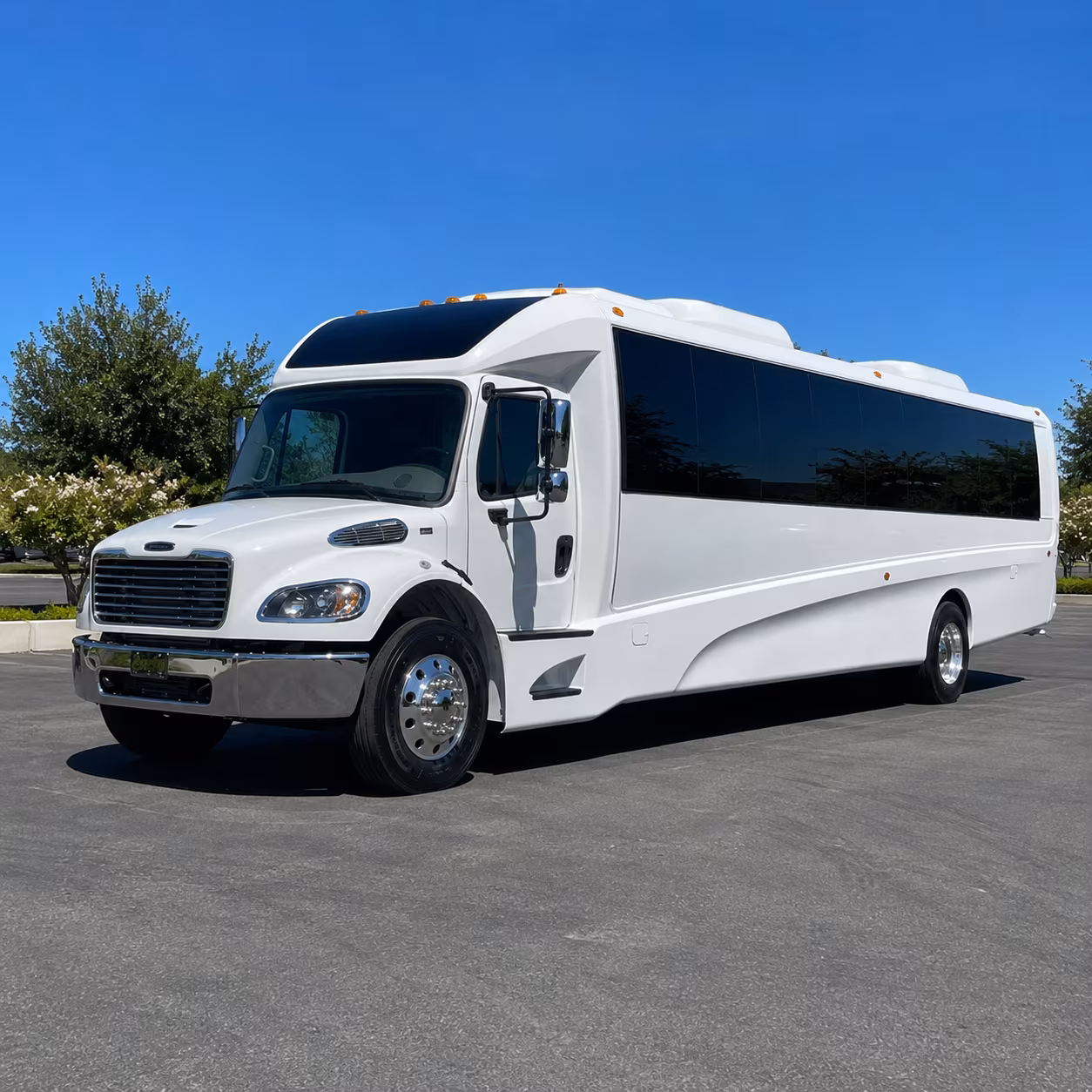 coral springs 20 passenger minibus