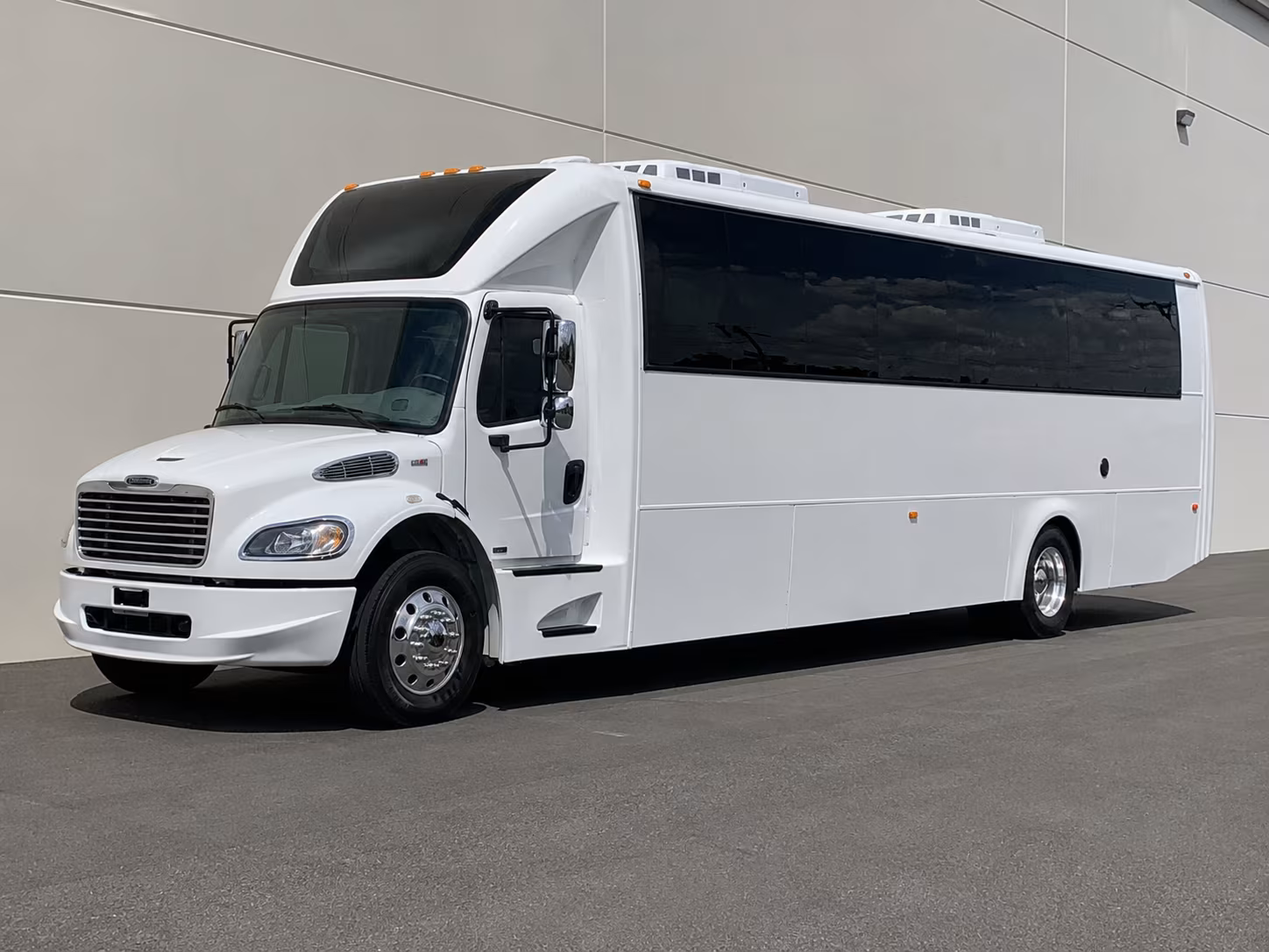 fan bus rentals for coral springs youth sports tournaments and travel teams