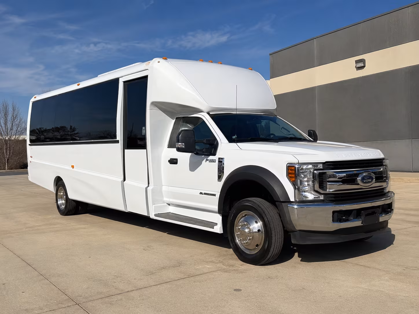 reserve transportation for your next prom 3