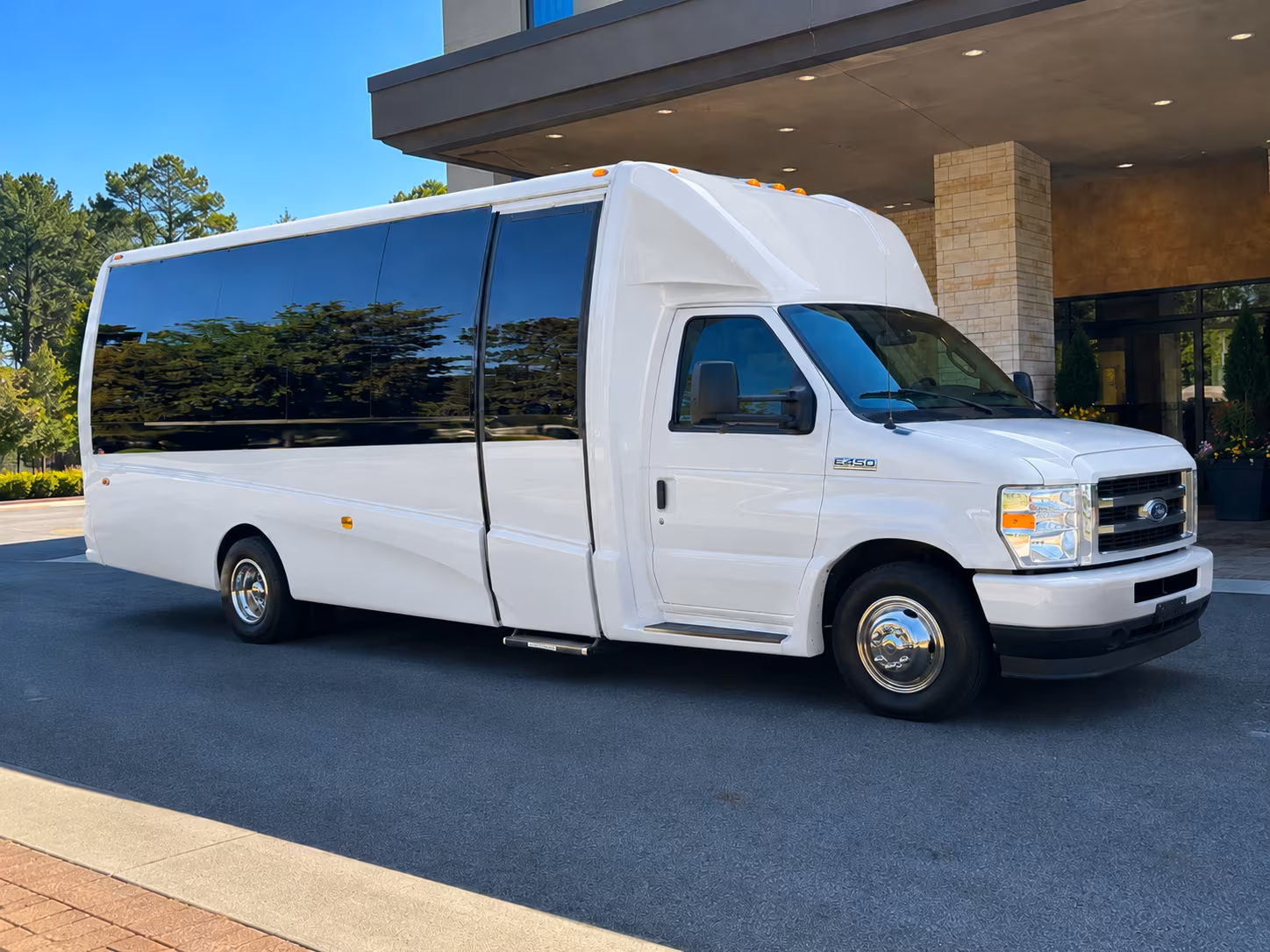 reserve transportation for your next wine tour 2